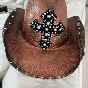 Vintage cowboy hat Cross